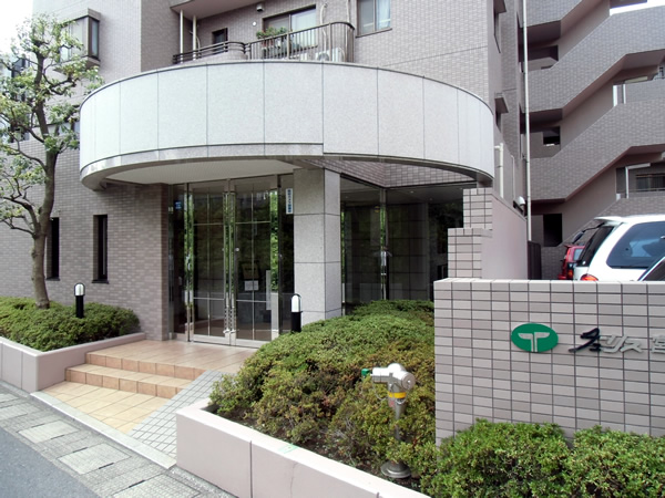 チュリス宮崎台の外観