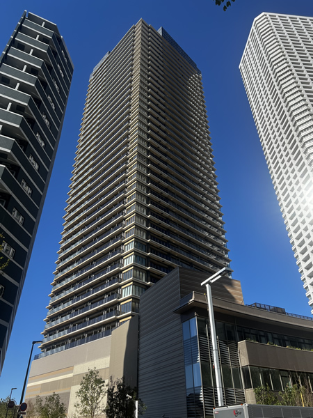 パークタワー西新宿の外観