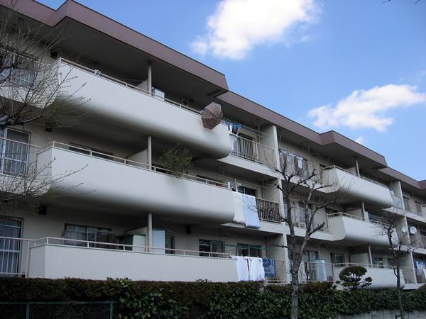 東急市が尾ドエリングＡ棟の外観