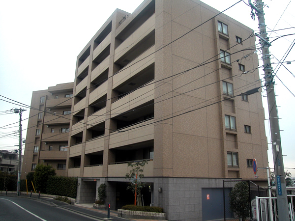 オーベル青葉台つつじが丘の外観