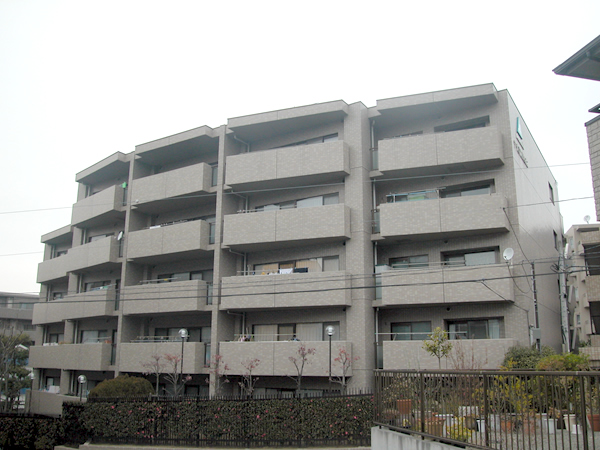 サーパス青葉台第2の外観