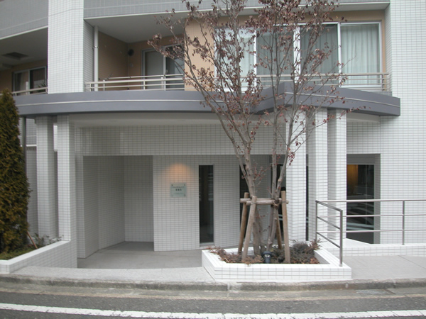 パークフォリア青葉台つつじが丘レジデンスの外観