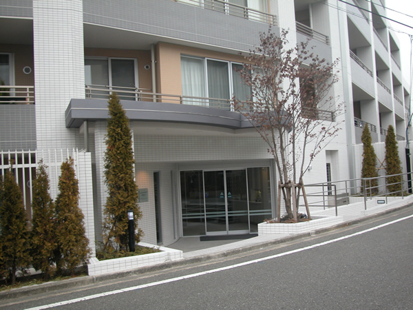 パークフォリア青葉台つつじが丘レジデンスの外観