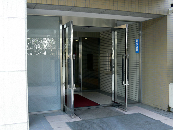 ハイコート青葉台の外観