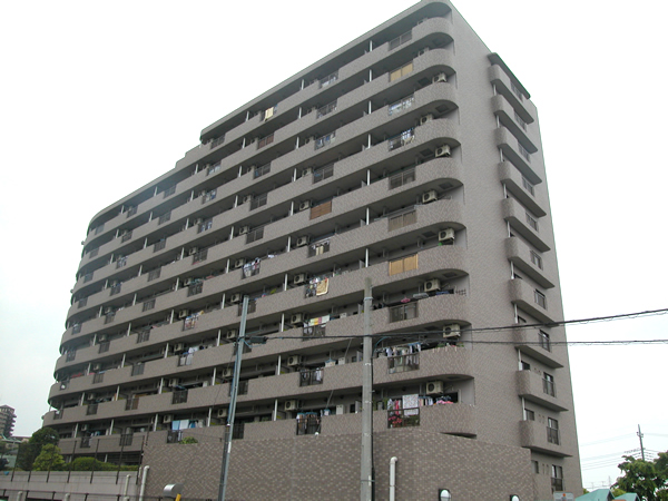 鷺沼ガーデン１０２の外観