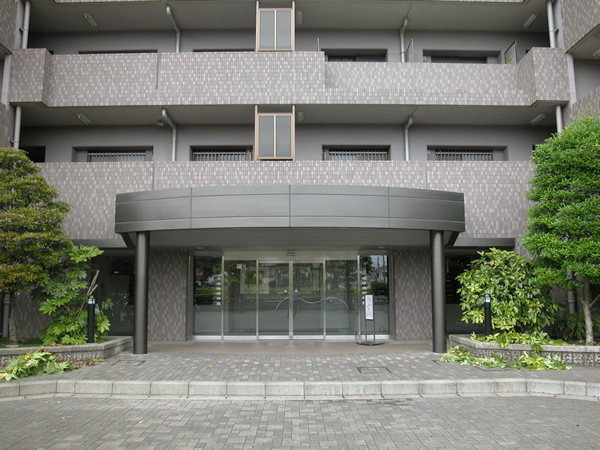 鷺沼ガーデン１０２の外観