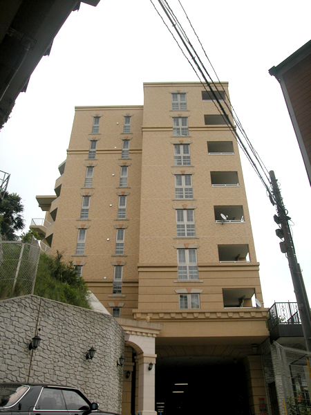 レイディアント鷺沼東ビスターヌの外観