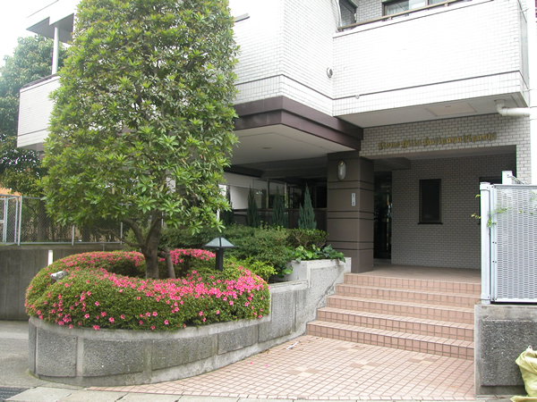 ライオンズヒルズ梶ヶ谷東の外観