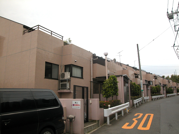 ライオンズヒルズ梶ヶ谷の外観