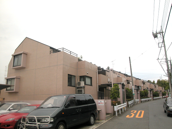 ライオンズヒルズ梶ヶ谷の外観