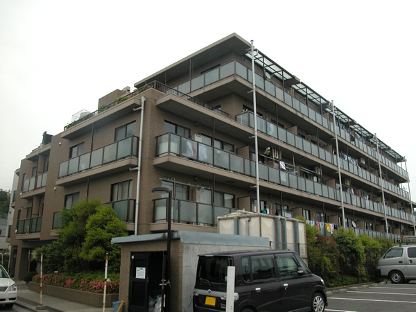 マイキャッスル鷺沼南の外観