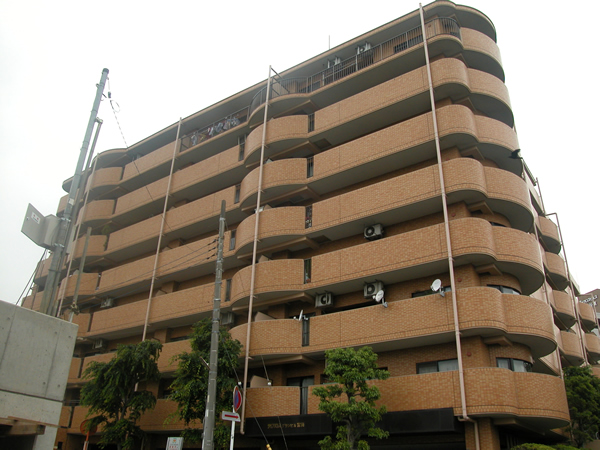 ダイアパレスグランヒル宮前の外観