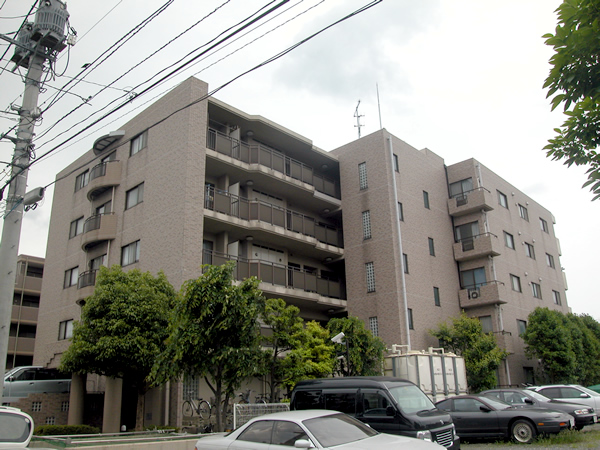 グレーシア梶ケ谷の外観