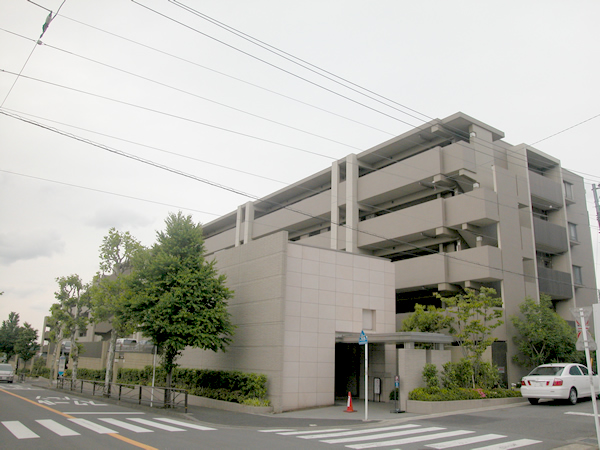 コスモザパークス野川台の外観