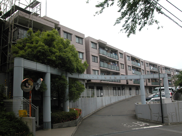 エクレール第2梶ヶ谷の外観