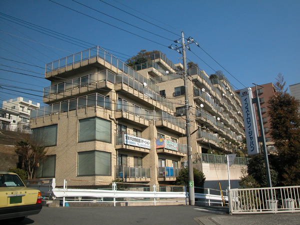 ニューウェルテラス宮前平の外観