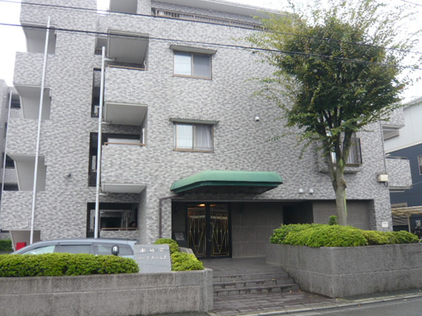 南林間パークホームズの外観