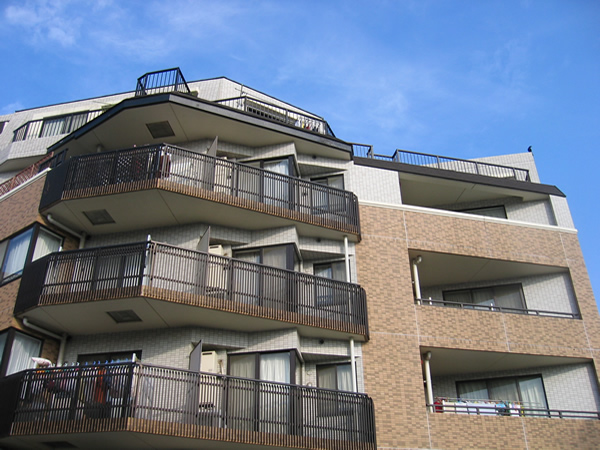 グランノエル鷺沼の外観