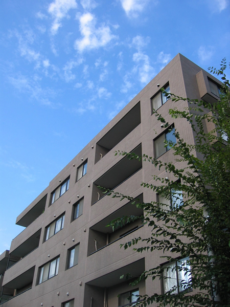 アルス鷺沼2番館の外観