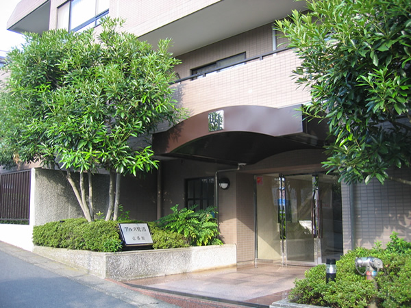 東急ドエルアルス鷺沼1番館の外観