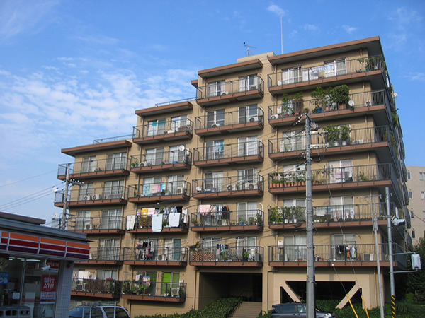 鷺沼南ハイデンスの外観