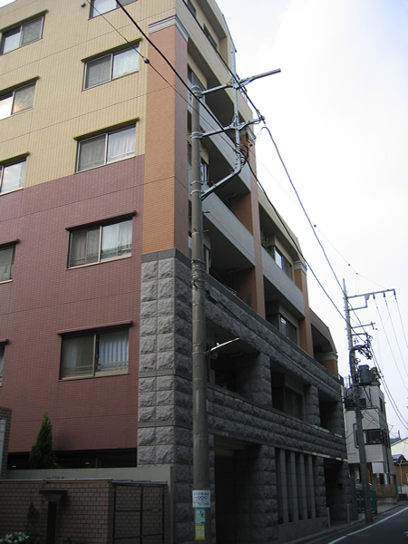 クオスあざみ野の外観