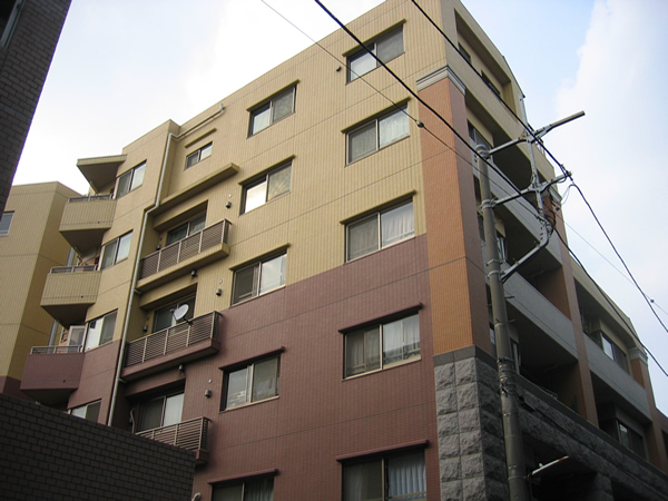 クオスあざみ野の外観