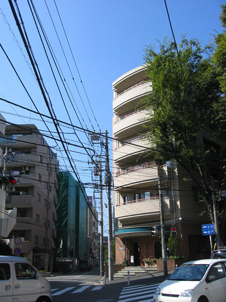 あざみ野パークハウス2番館の外観