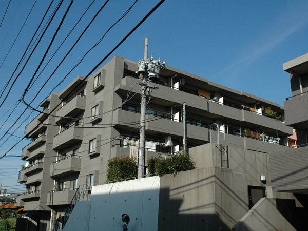 バームステージたまプラーザの外観