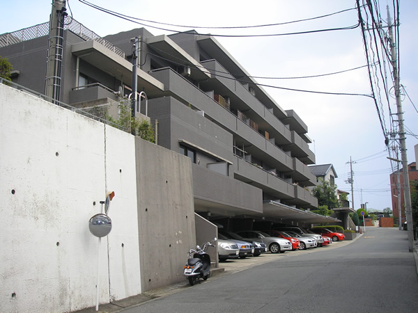 バームステージたまプラーザの外観