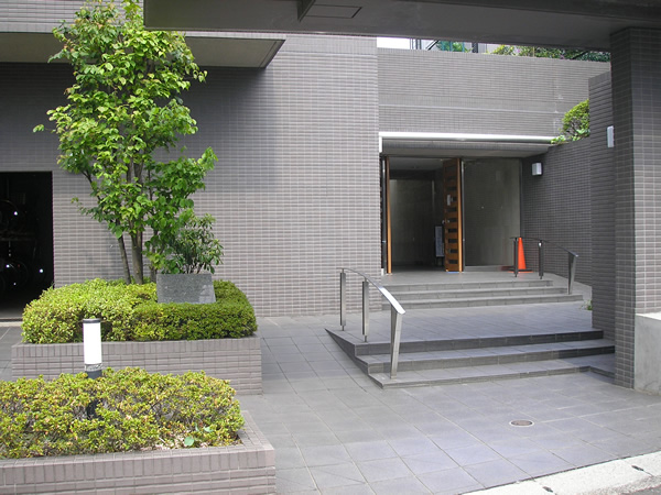 バームステージたまプラーザの外観