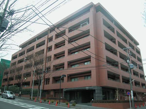 ローズウッドたまプラーザの外観