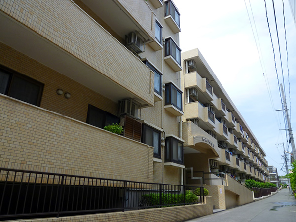 ヴェルデ中央林間の外観