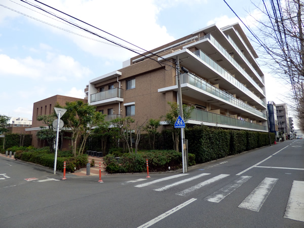 エンゼルシーズンフォートつきみ野の外観