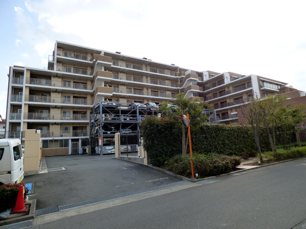 エンゼルシーズンフォートつきみ野の外観