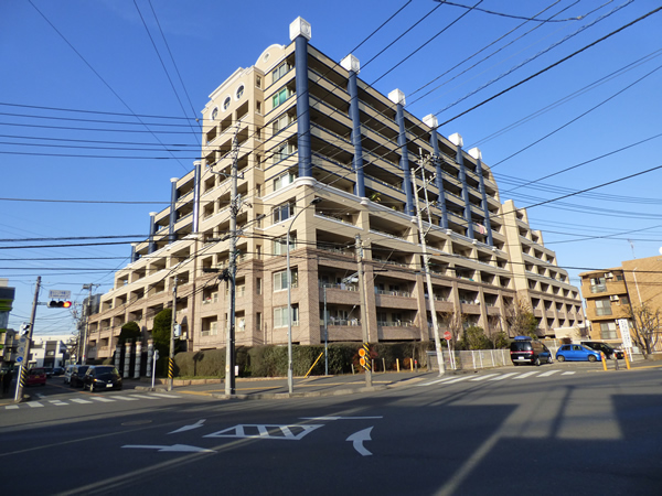 パークスクエア中央林間の外観