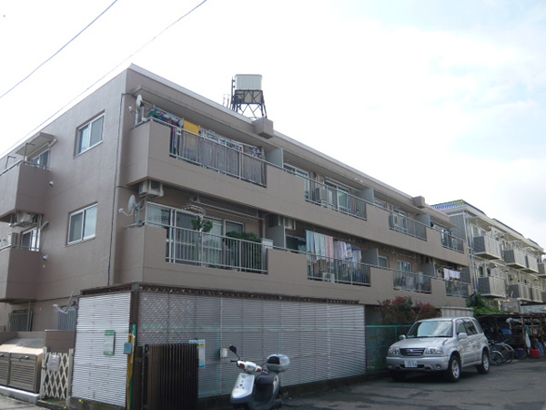 ライオンズマンション中央林間第2の外観