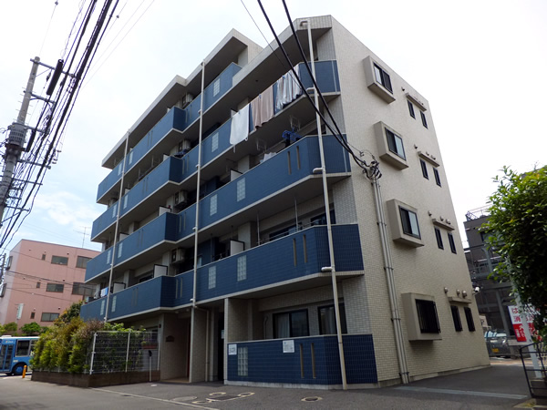 ファーストクラス中央林間の外観