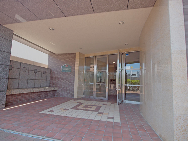 ドラゴンマンション中央林間弐番館の外観