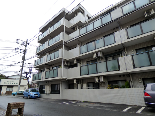 クリオ中央林間1番館の外観