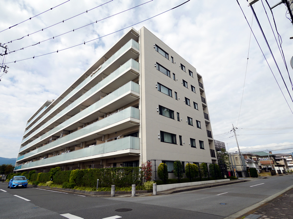 リーフィアレジデンス開成ステーションイーストの外観