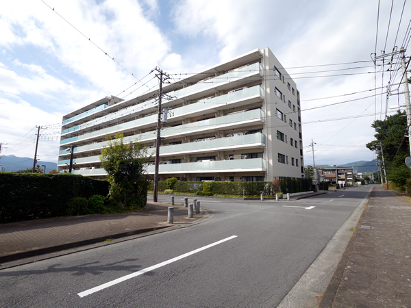 リーフィアレジデンス開成ステーションイーストの外観