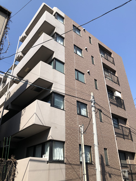 リブゼ横浜白楽の外観