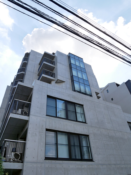 ZOOM高田馬場の外観