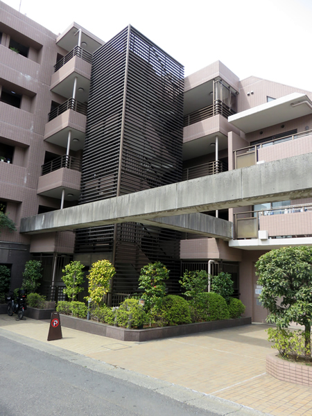 朝日マンション目黒の外観