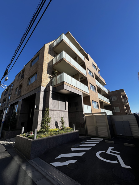 ザ・パークハウス中野坂上の外観