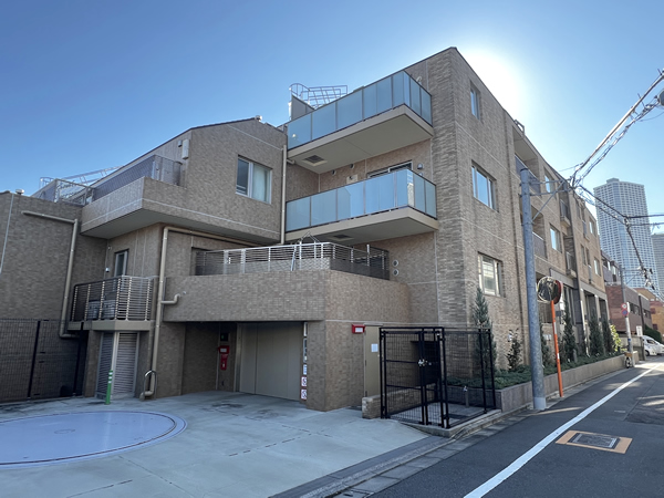 ザ・パークハウス中野坂上の外観