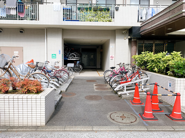 コスモ横浜吉野町の外観