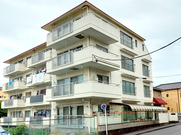 東本郷キャッスル美研の外観