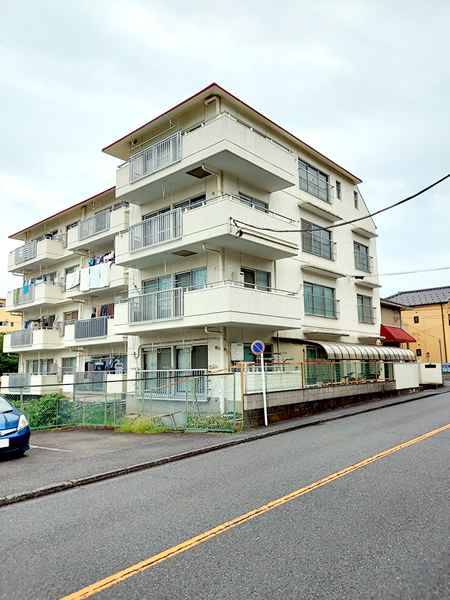 東本郷キャッスル美研の外観